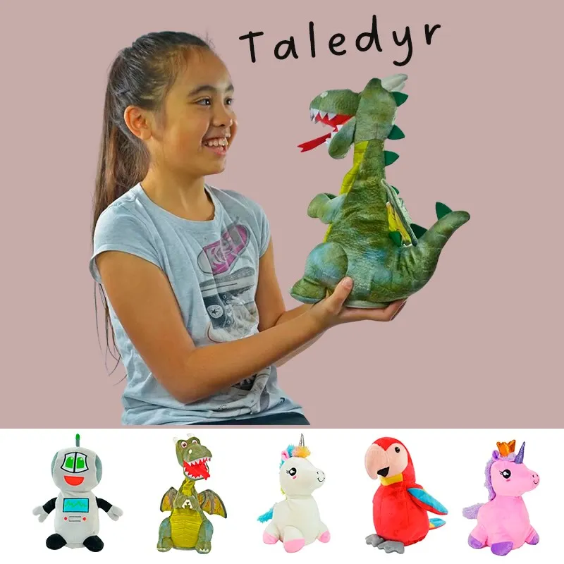 🦕 Den gentager ALT hvad dit barn siger!

Mød Taledyr fra Kögler — den interaktive plysven der taler med i alt hvad der sker. Barnet siger noget. Dyret siger det igen. Og så griner de begge to 😄

Perfekt til at engagere sproget på en måde der føles som leg — ikke som træning.

🤖🐉🦄🦜💜 Vælg mellem robot, drage, enhjørning, papegøje og den lilla prinsesse-enhjørning.

👉 Find dem alle på legebutikken.dk